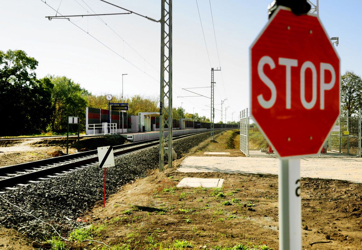 Szeged, Szeged-Szabadka vasútvonal, vasút, vasútállomás, MÁV, utazás, sín, állomás, Szentmihály, építkezés